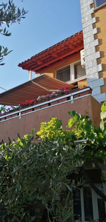 Вилла Kuca Za Odmor Vista Mare Marinici  Экстерьер фото